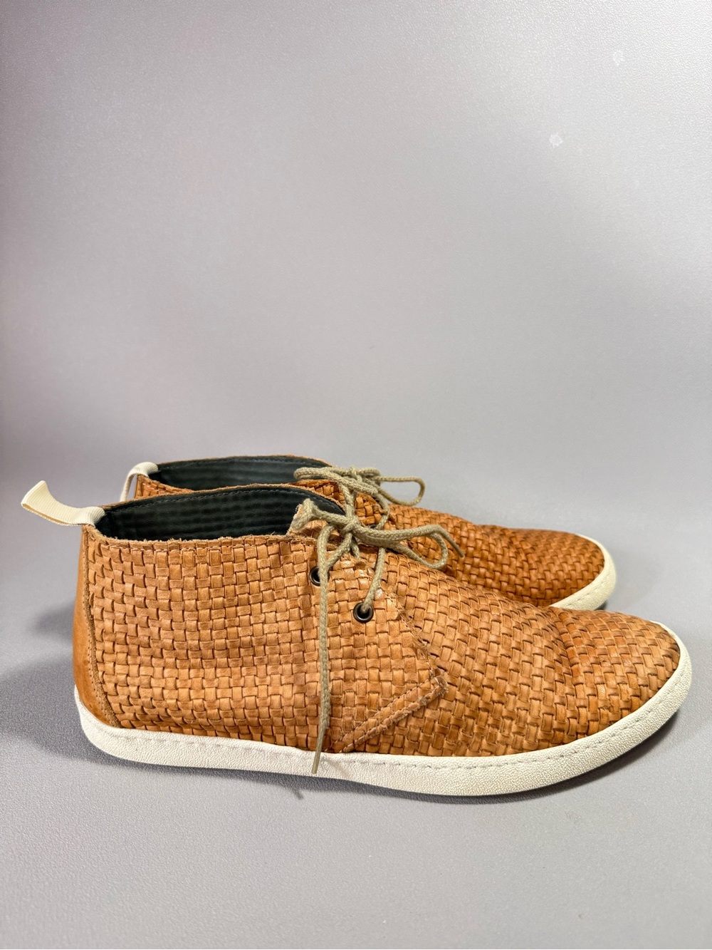 Pratesi Tan Italian Woven Leather Chukka Lace-Up Sneakers